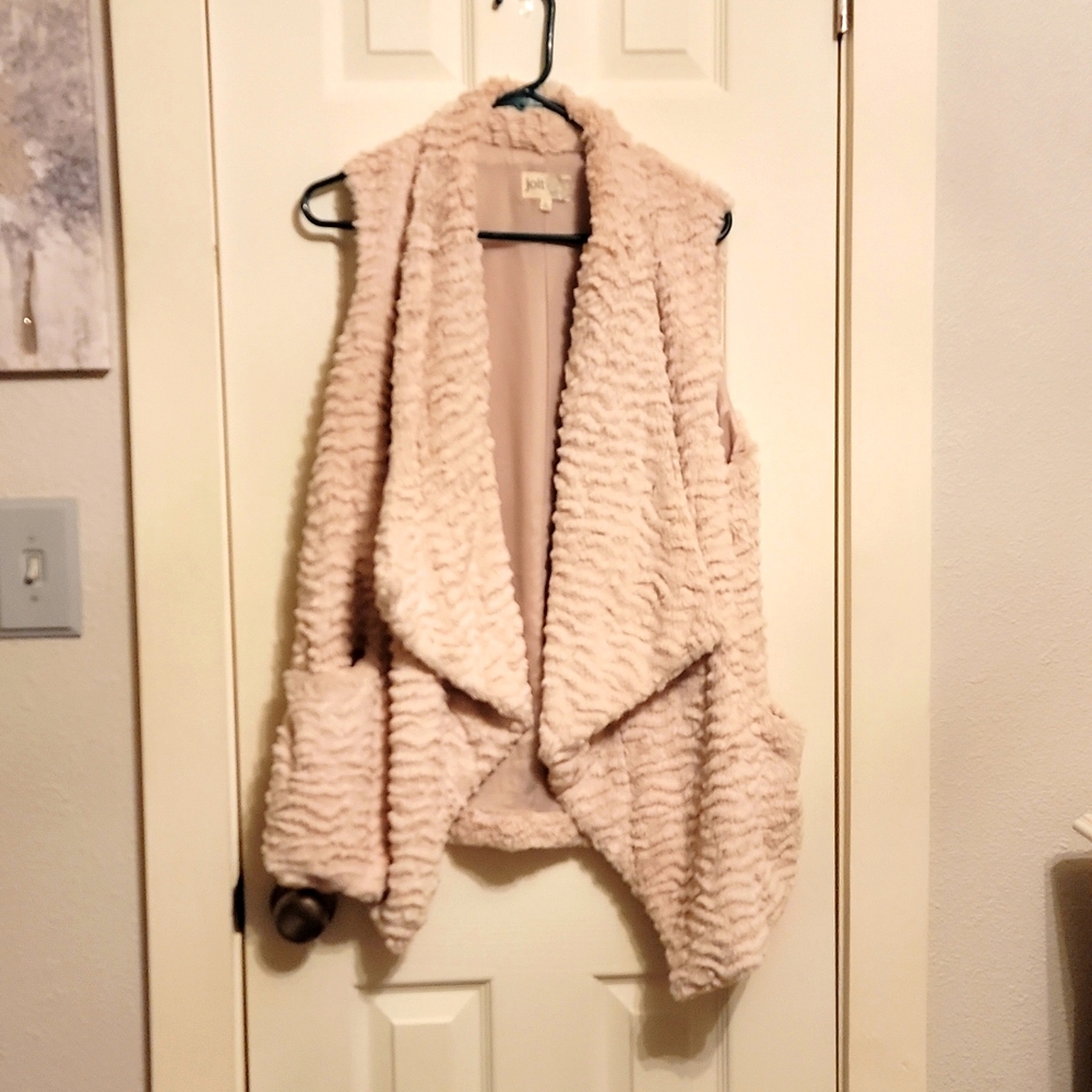 Faux fur vest jacket with pockets